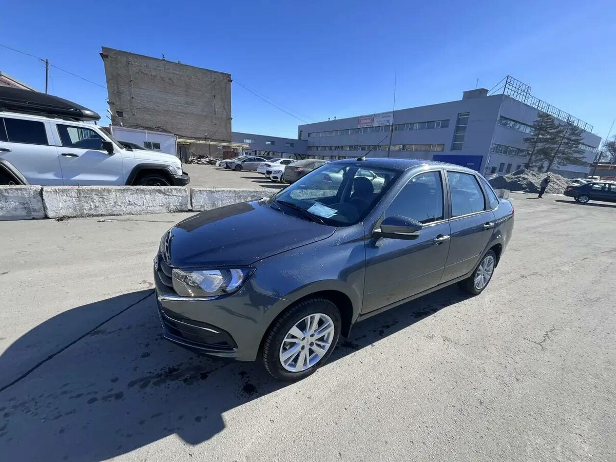 Открыть фотографии: Lada (ВАЗ) Granta I Рестайлинг