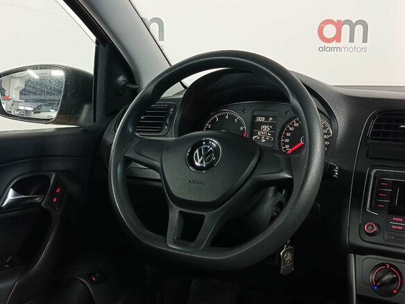 2019 Volkswagen Polo V Рестайлинг, жёлтый - вид 11