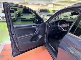 2023 Volkswagen Tiguan II Рестайлинг, серый, 2450001 рублей, вид 5