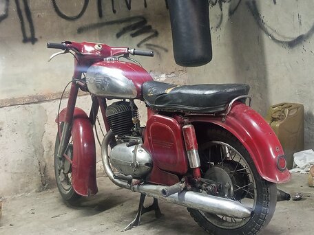 1966 Jawa 250, красный, 75000 рублей, вид 4