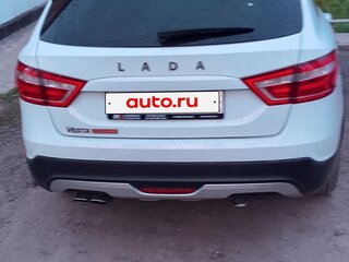 2020 Lada (ВАЗ) Vesta SW Cross I, белый, 850000 рублей, вид 3