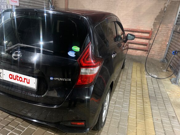 2017 Nissan Note e-Power II Рестайлинг, чёрный, 920000 рублей - вид 11