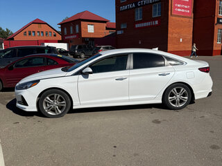 2017 Hyundai Sonata VII (LF) Рестайлинг, белый, 2000000 рублей, вид 4