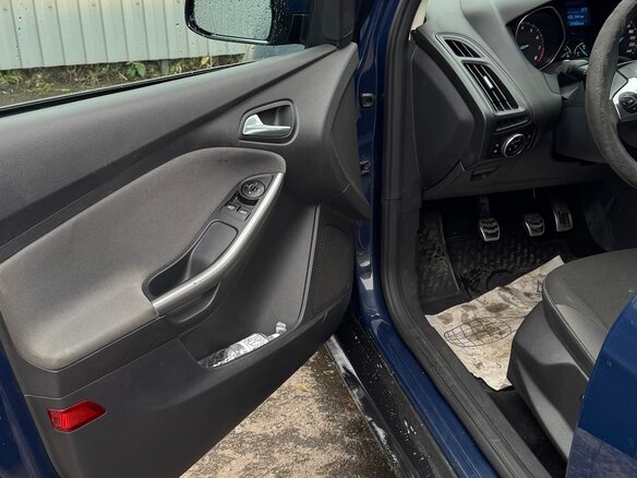 2011 Ford Focus III, синий, 650000 рублей - вид 6