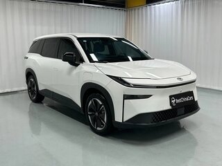 2026 Toyota bZ3X 58.3 kWh, белый, 2600000 рублей, вид 3