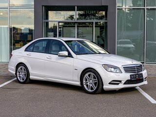 2010 Mercedes-Benz C-Класс 180 BlueEFFICIENCY III (W204), белый, 1095000 рублей, вид 3