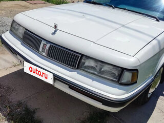 1990 Oldsmobile Cutlass Ciera, белый, 650000 рублей, вид 2