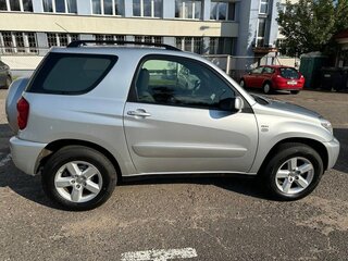 2004 Toyota RAV4 II (XA20) Рестайлинг, серебристый, 1200000 рублей, вид 5