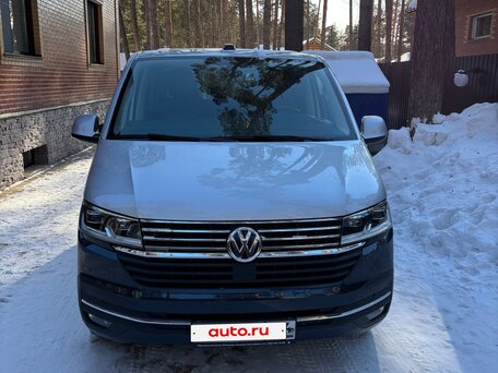 2021 Volkswagen Multivan T6 Рестайлинг, синий, 6980000 рублей, вид 3