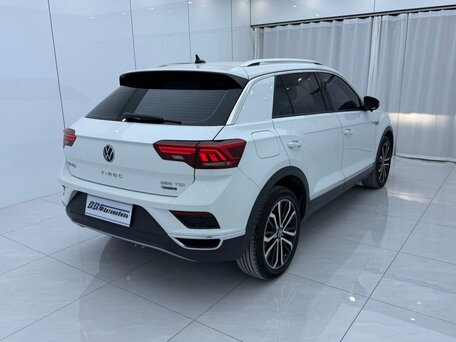 2021 Volkswagen T-Roc I (China Market), белый, 1765000 рублей, вид 4