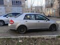 2006 Nissan Tiida Latio I, серебристый, 500000 рублей - вид 1