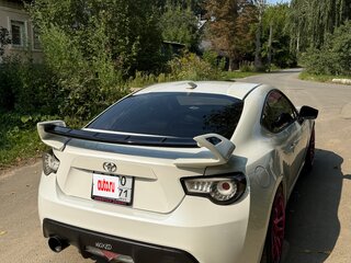 2013 Toyota GT86 I, белый, 2000000 рублей, вид 3