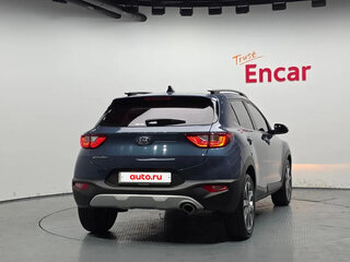 2020 Kia Stonic I, серый, 1180000 рублей, вид 3