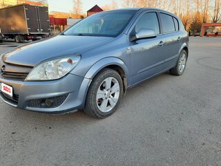 2010 Opel Astra H Рестайлинг, серебристый, 500000 рублей, вид 1