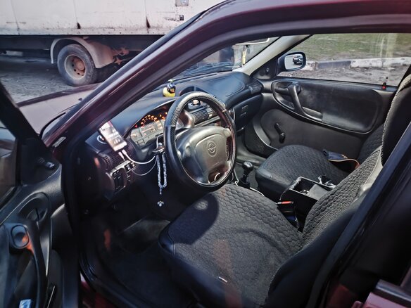 1996 Opel Astra 16LZ2 F, пурпурный, 230000 рублей - вид 7