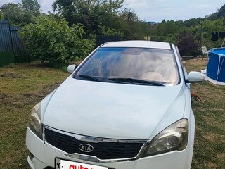 2012 Kia Ceed I Рестайлинг, белый, 699000 рублей, вид 2