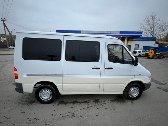 1996 Mercedes-Benz Sprinter, белый, 600000 рублей - вид 2