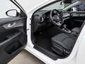 2022 Kia K3 II Рестайлинг, белый - вид 5