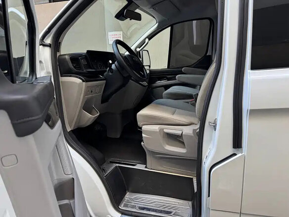 2023 Ford Transit Custom LWB I (China Market), белый, 2500000 рублей - вид 15