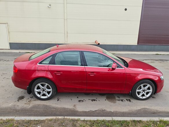 2008 Audi A4 IV (B8), красный, 900000 рублей - вид 5