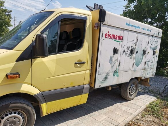 2009 Mercedes-Benz Sprinter, жёлтый, 1850000 рублей - вид 1