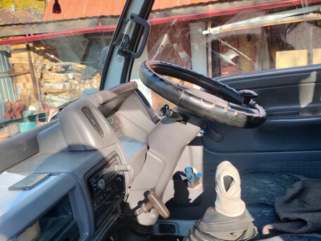 1996 Nissan Atlas, белый, 850000 рублей, вид 5