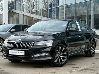 2026 Skoda Superb III Рестайлинг, чёрный, 3300000 рублей, вид 1