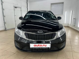 2014 Kia Rio III, чёрный, 829000 рублей, вид 3