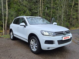2013 Volkswagen Touareg II, белый, 2450000 рублей, вид 3