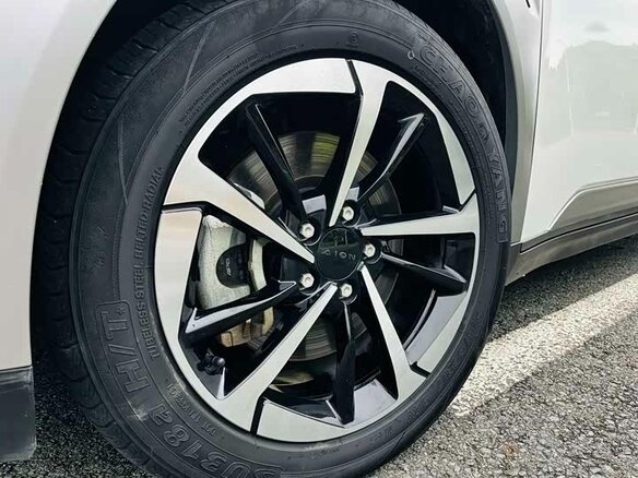 2025 Aion Y Plus 51.9 kWh, белый - вид 16
