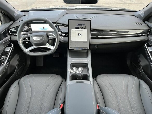 2026 Geely Preface I, серый - вид 10
