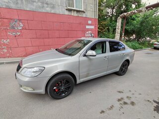 2012 Skoda Octavia II (A5) Рестайлинг, серебристый, 700000 рублей, вид 5