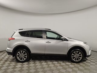 2019 Toyota RAV4 IV (XA40) Рестайлинг, серебристый, 2199000 рублей, вид 4