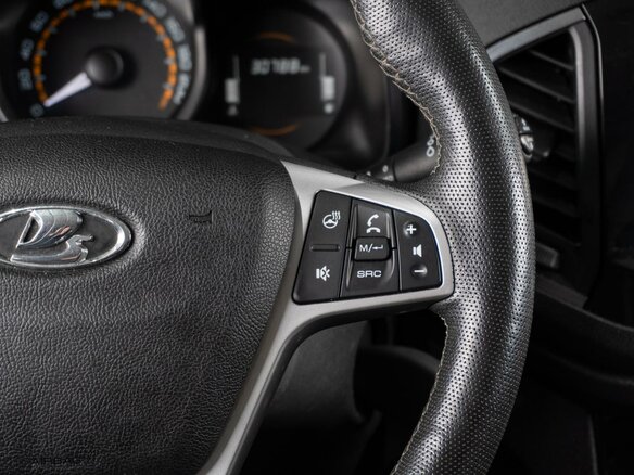 2018 Lada (ВАЗ) XRAY Cross I, белый, 1199000 рублей - вид 18