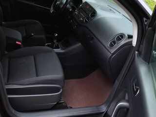2012 Volkswagen Golf Plus II, чёрный, 470000 рублей, вид 4