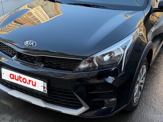 2020 Kia Rio X IV Рестайлинг, чёрный, 1700000 рублей, вид 2
