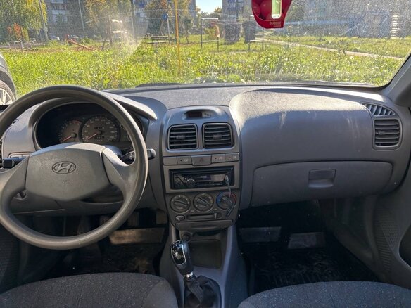 2007 Hyundai Accent ТагАЗ II, чёрный, 300000 рублей - вид 6