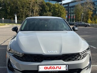 2021 Kia K5 III, серый, 2550000 рублей, вид 4
