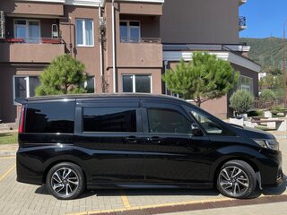 2018 Honda Stepwgn Spada V Рестайлинг, чёрный, 2400000 рублей, вид 5