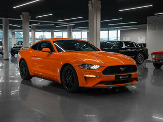 2020 Ford Mustang VI Рестайлинг, оранжевый, 3630000 рублей, вид 2