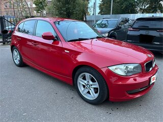 2010 BMW 1 серии 116i I (E81/E82/E87/E88) Рестайлинг, красный, 850000 рублей, вид 1