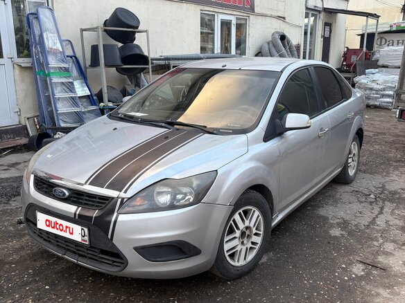 2008 Ford Focus II Рестайлинг, серебристый, 350000 рублей