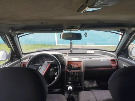 2002 Lada (ВАЗ) 2112, белый, 180000 рублей, вид 5
