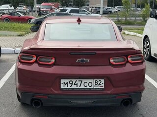 2019 Chevrolet Camaro VI Рестайлинг, красный, 3290000 рублей, вид 4