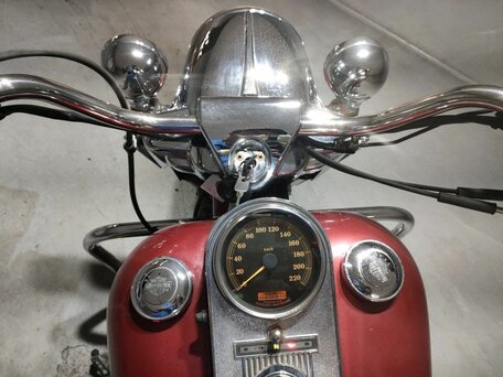 2006 Harley-Davidson Road King, пурпурный, 440000 рублей, вид 5