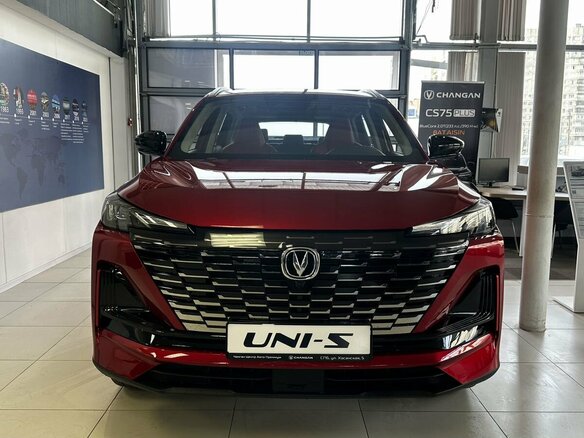 2024 Changan UNI-S I, красный, 3059900 рублей - вид 1