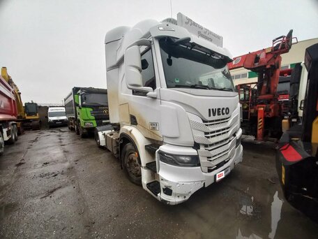 2020 Iveco S-Way, белый, 5026050 рублей, вид 2