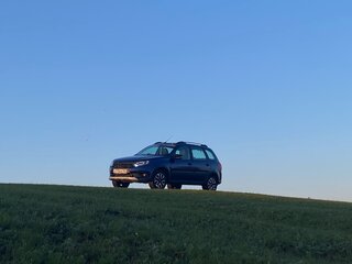 2025 Lada (ВАЗ) Granta Cross I Рестайлинг, синий, 1100000 рублей, вид 3