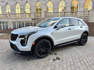 2022 Cadillac XT4 I, белый, 2250000 рублей, вид 3