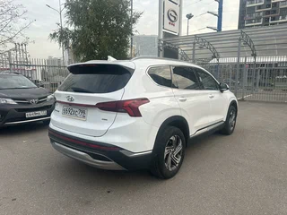 2021 Hyundai Santa Fe IV Рестайлинг, белый, 3199000 рублей, вид 4